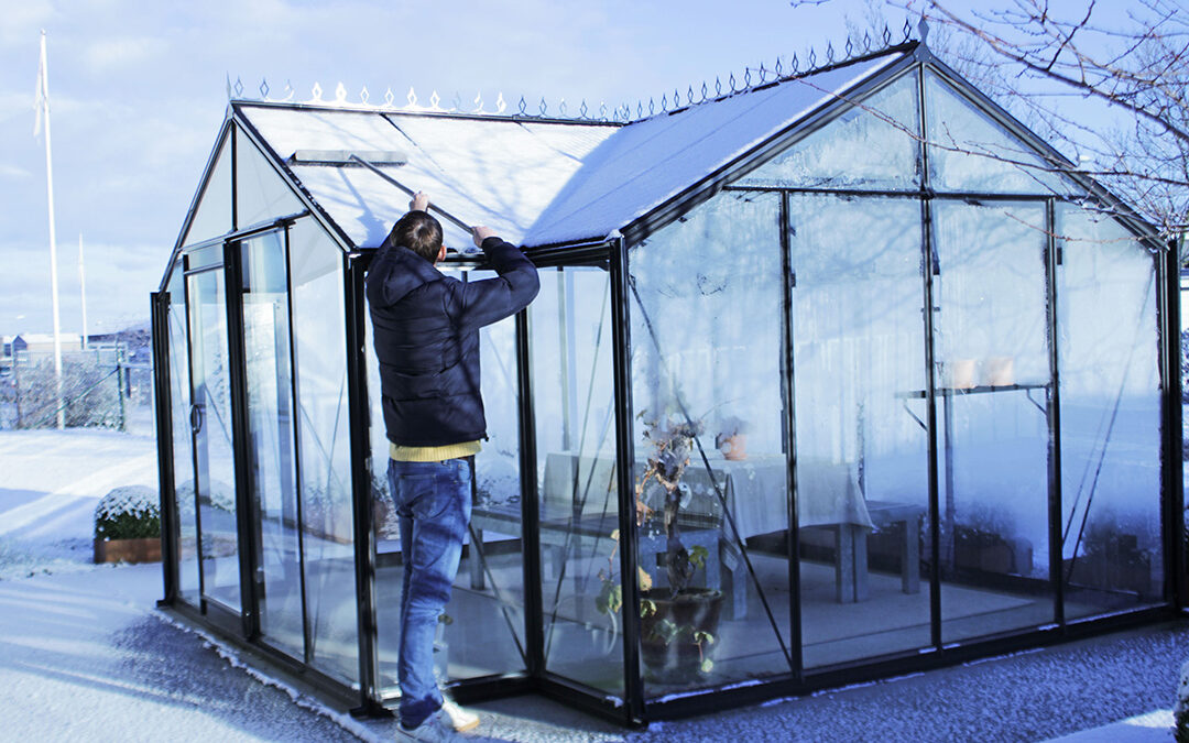 Ta vinterpreppen på allvar: Så skyddar du ditt växthus!